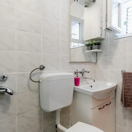 Papic Apartment *