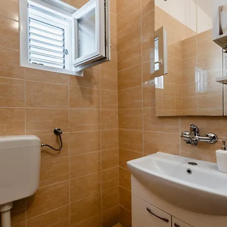 Apartment Papic Vrsi