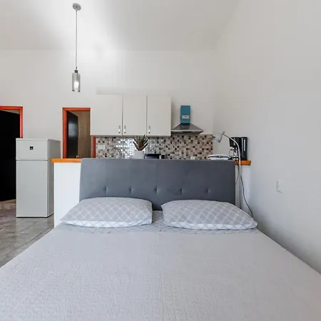 Papic Apartment *